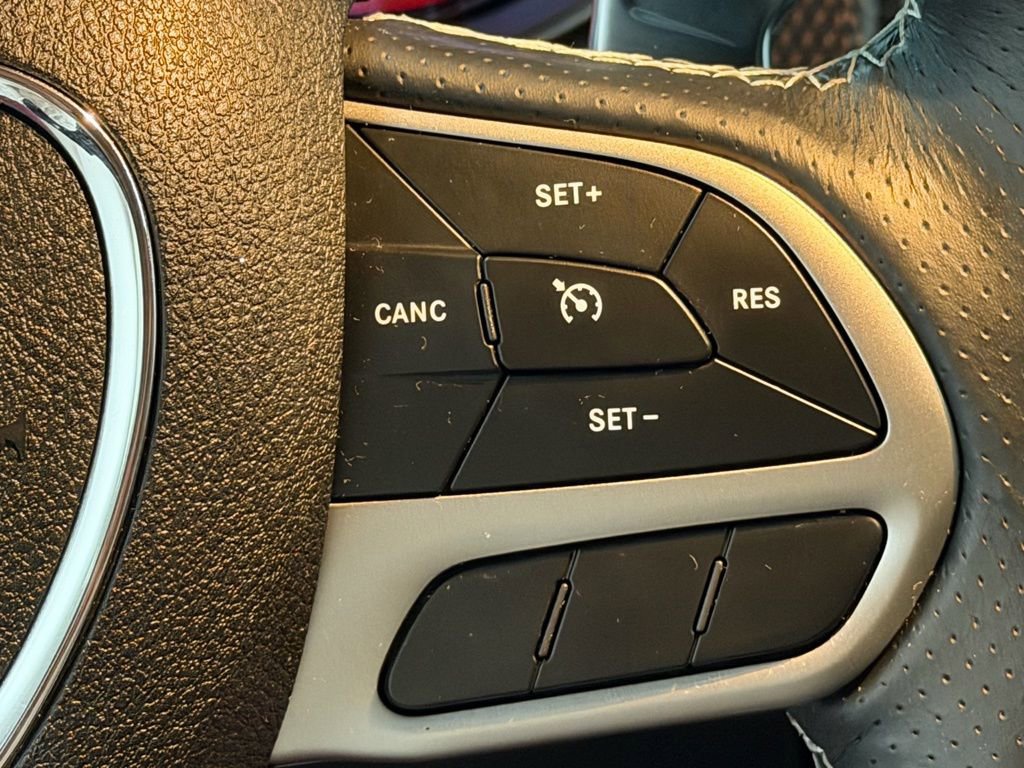 Used 2021 Dodge Charger SRT Hellcat image 41