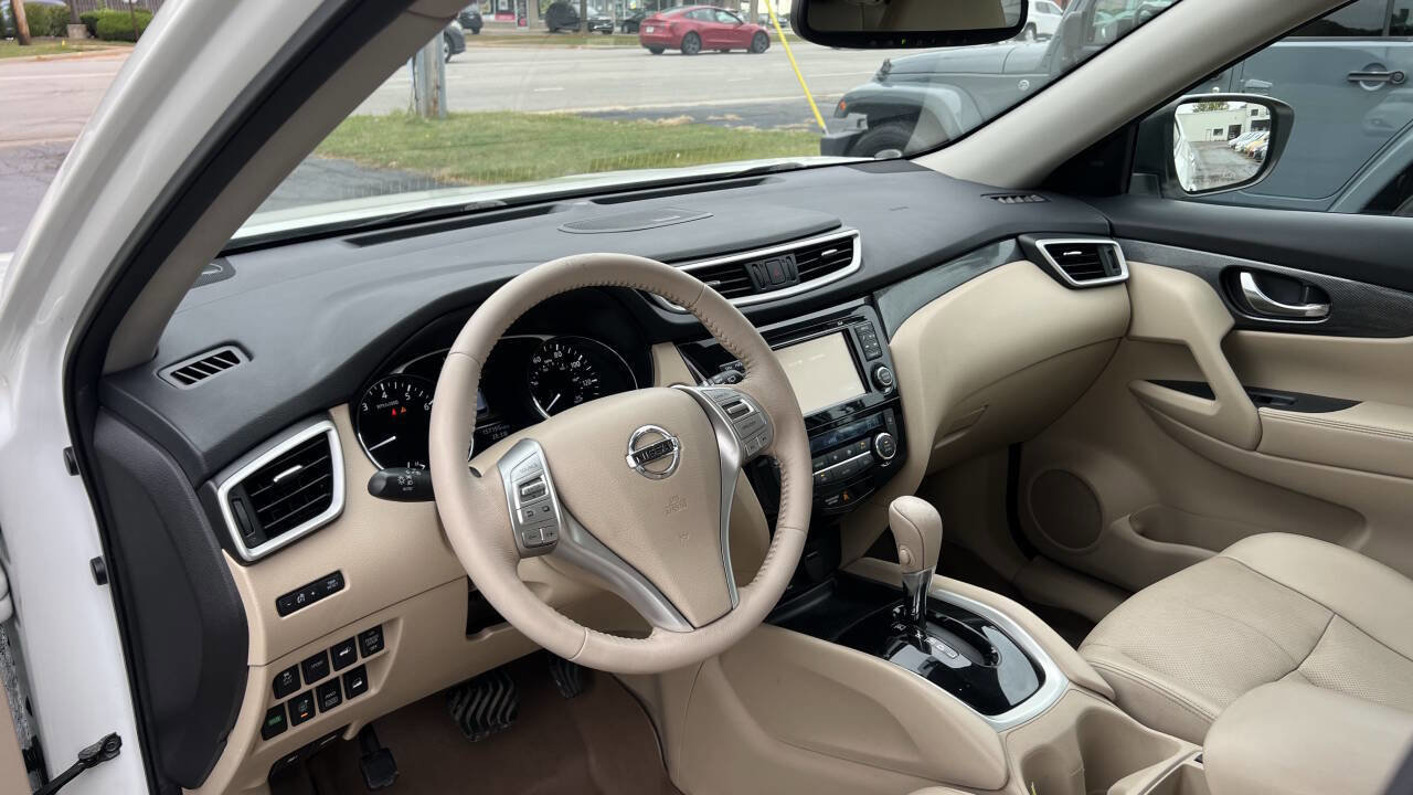 Used 2015 Nissan Rogue SL w/ SL Premium Package image 10