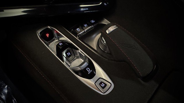 Used 2024 Chevrolet Corvette Stingray Premium Cpe w/ Z51 Performance Package RWD image 8
