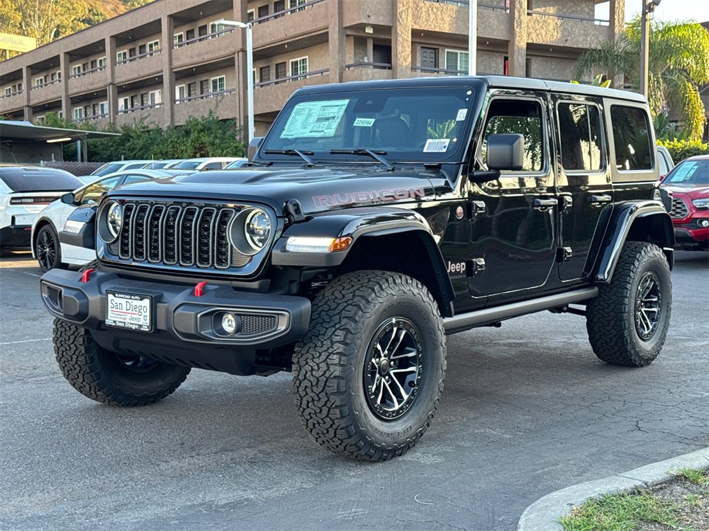 New 2025 Jeep Wrangler Unlimited Rubicon w/ XTREMEE 35" Tire Package image 4