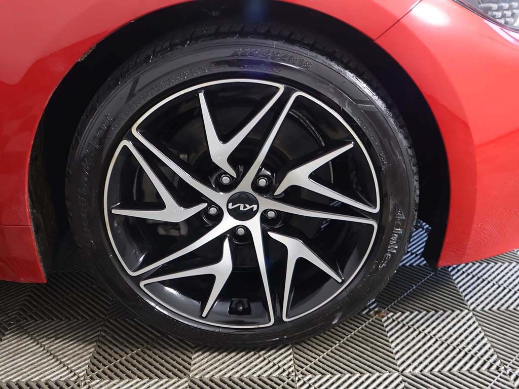 Used 2022 Kia Stinger GT-Line w/ Sun & Sound Package RWD image 23