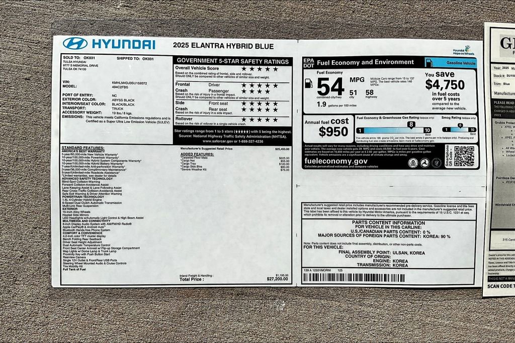 New 2025 Hyundai Elantra Blue FWD image 33