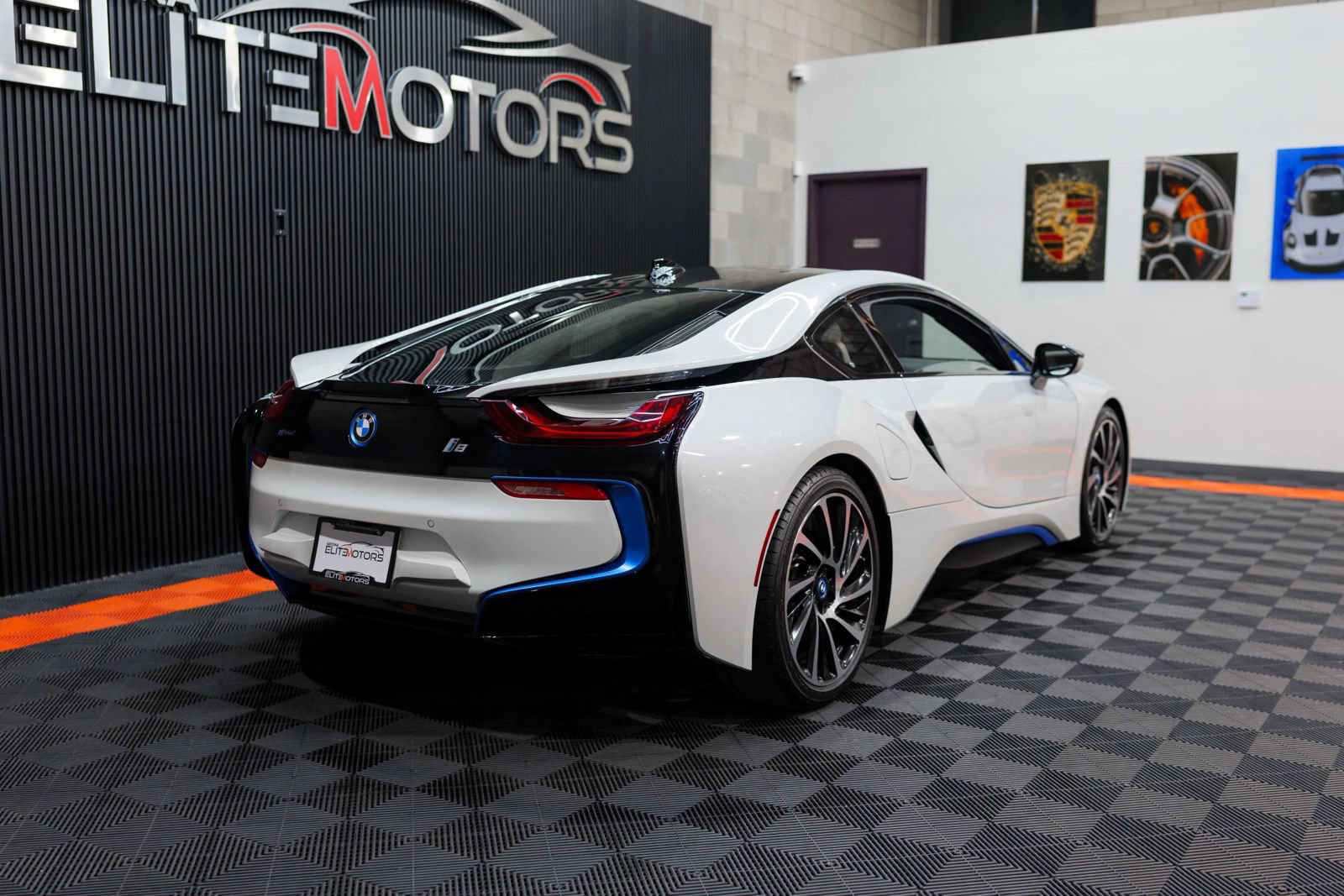 Used 2015 BMW i8 AWD/4WD image 22