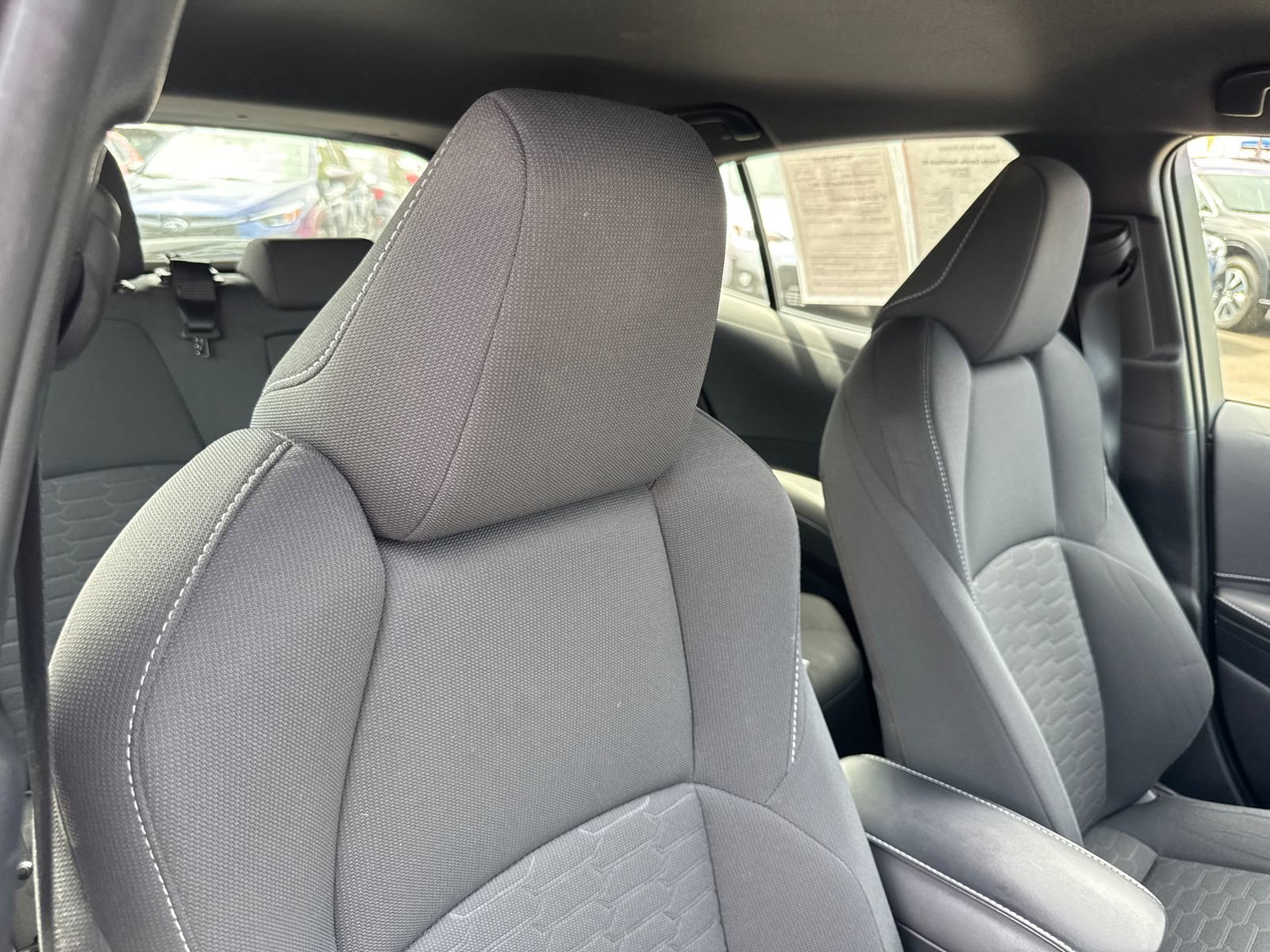 Used 2022 Toyota Corolla SE image 9