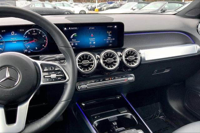 Certified 2022 Mercedes-Benz GLB 250 4MATIC image 5