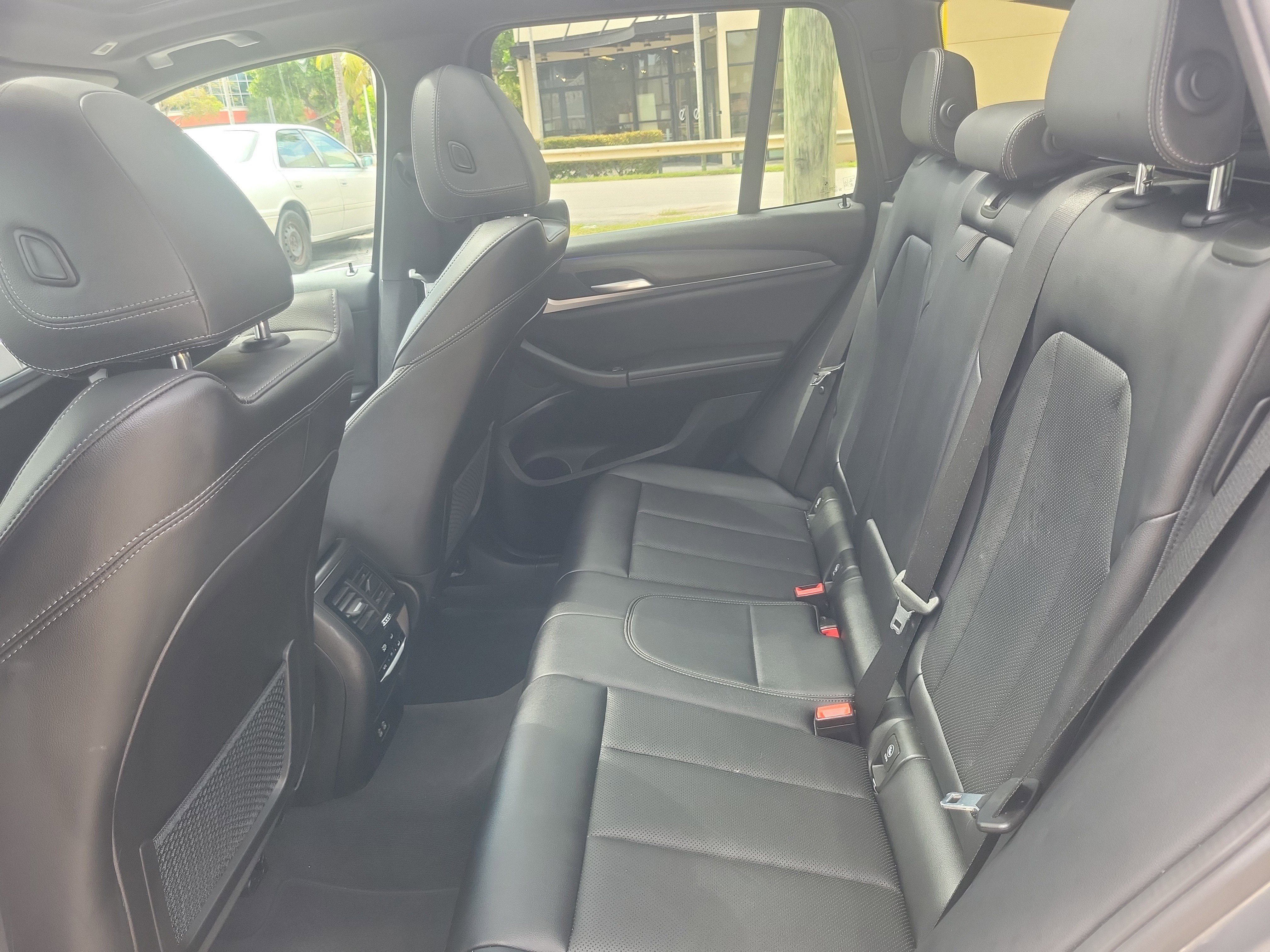 Used 2024 BMW X3 sDrive30i RWD image 13