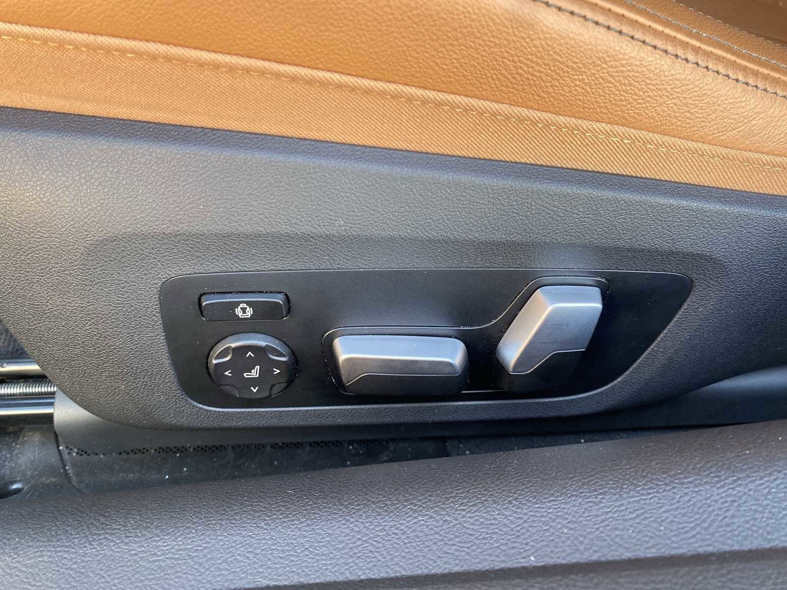 Used 2021 BMW 440i xDrive Coupe w/ Premium Package image 21