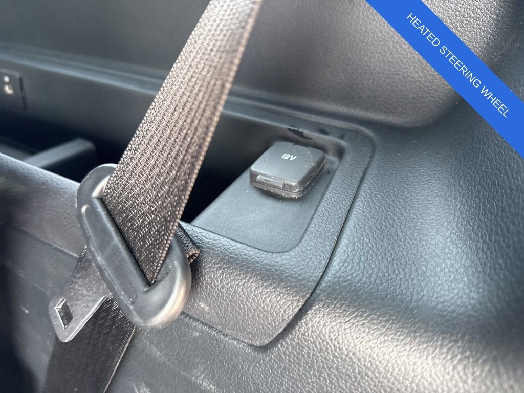 Used 2021 Ford Expedition XLT image 18