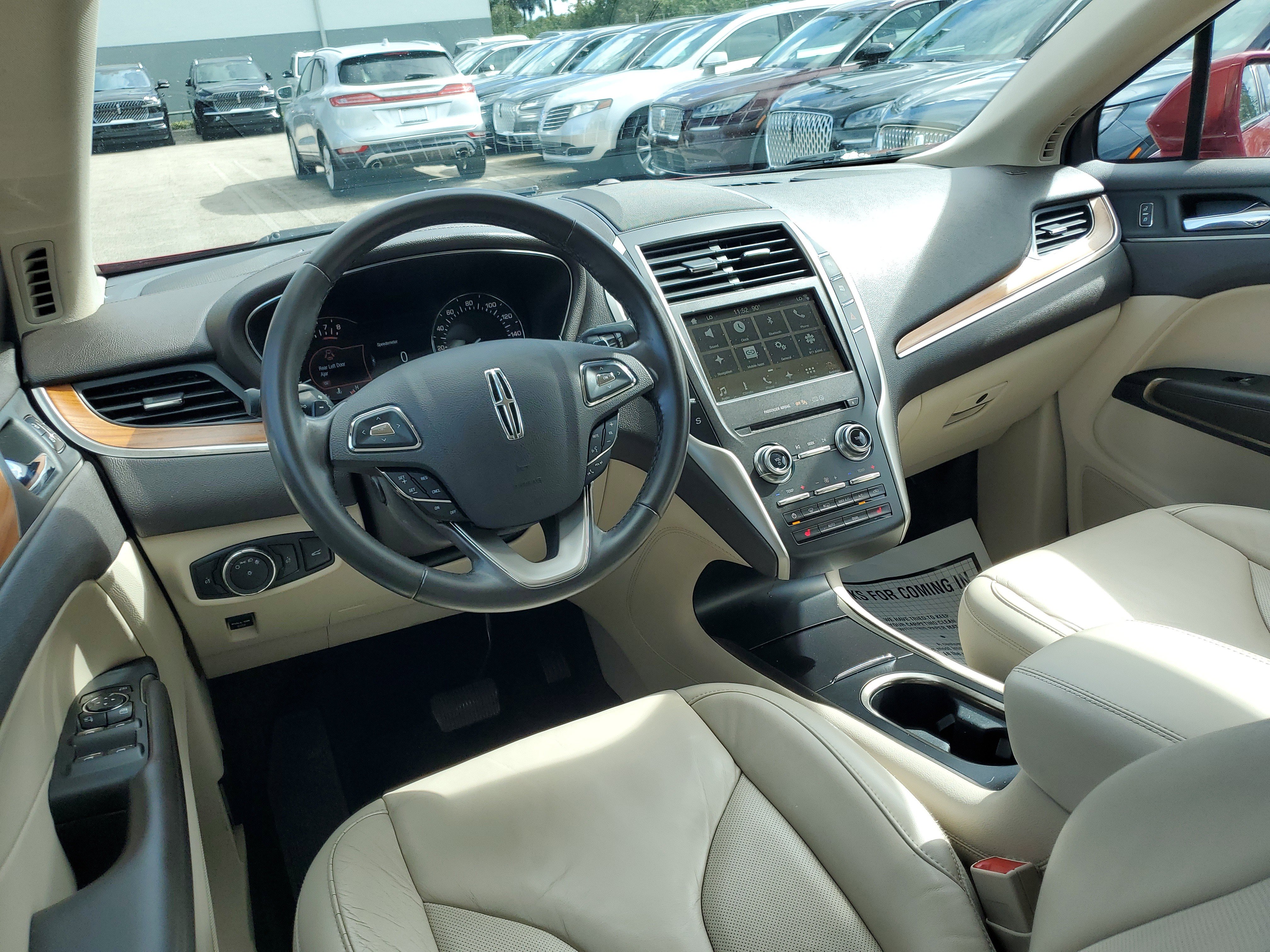 Used 2018 Lincoln MKC Select w/ Select Plus Package image 13