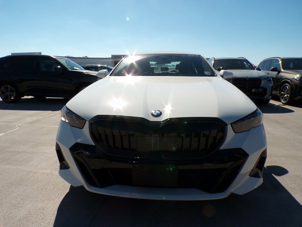 Certified 2025 BMW 530i xDrive w/ M Sport Package image 2