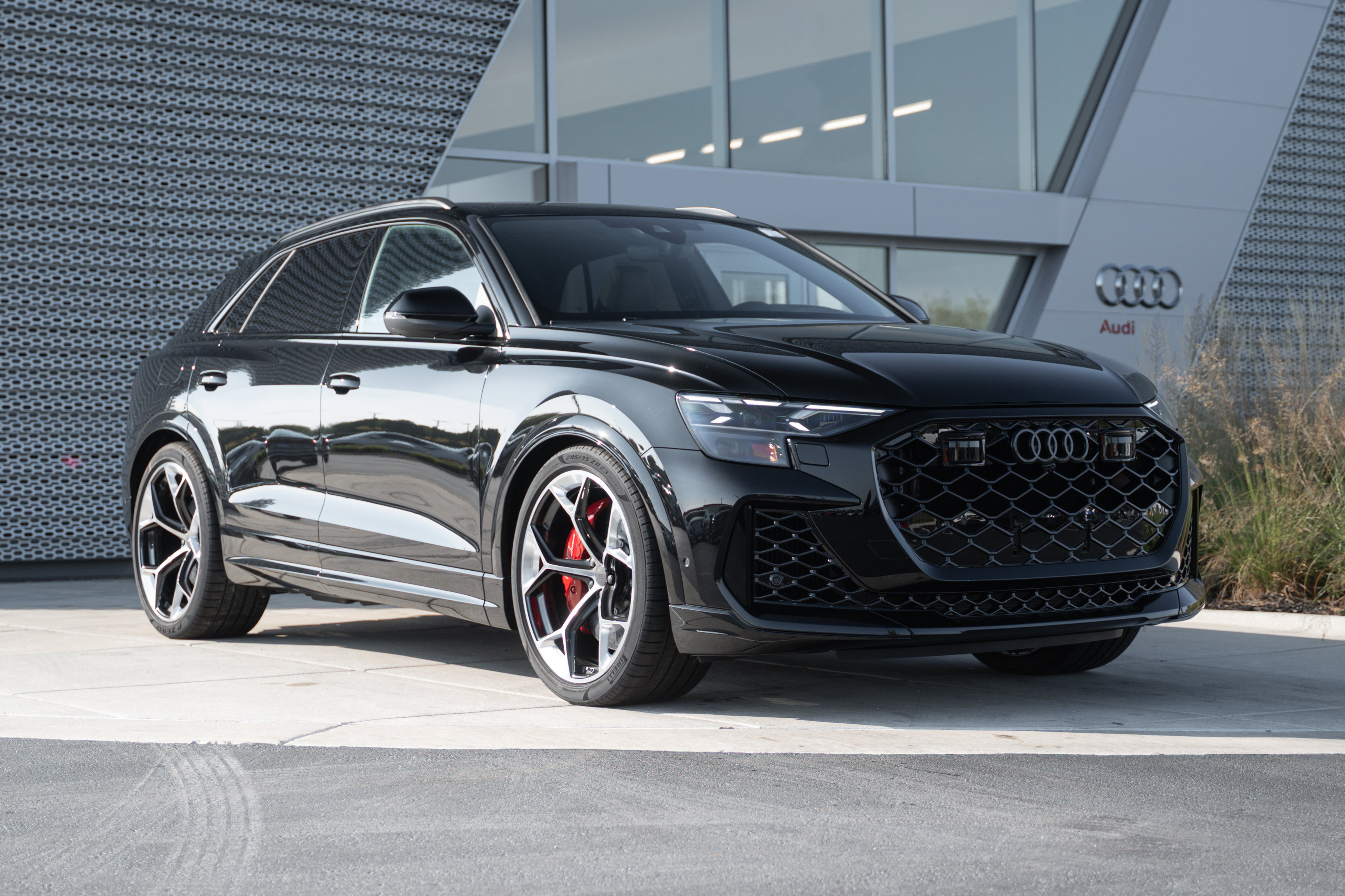 New 2026 Audi RS Q8 performance