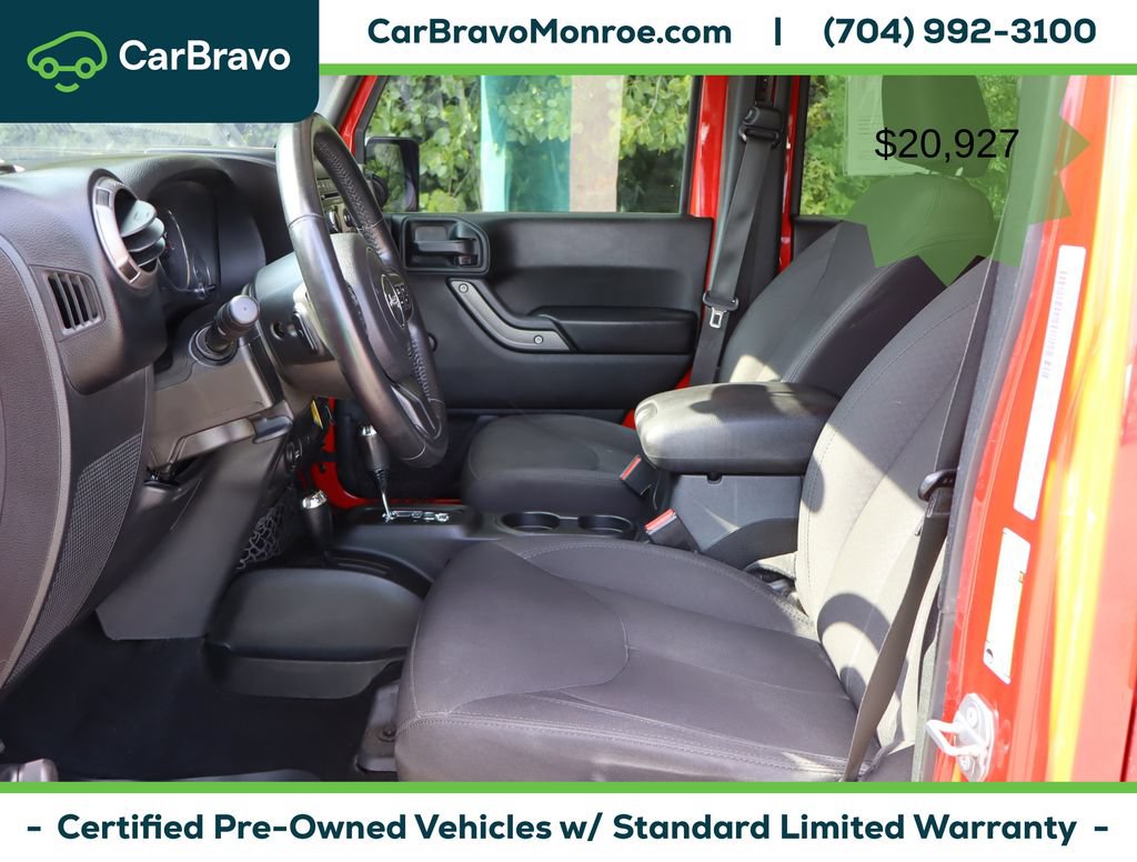 Used 2018 Jeep Wrangler Unlimited Sport w/ Connectivity Group AWD/4WD image 15