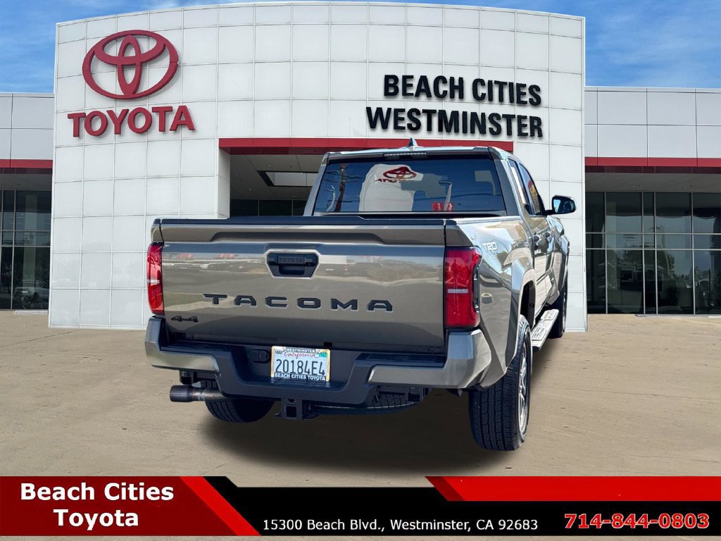 Certified 2025 Toyota Tacoma TRD Sport AWD/4WD image 11