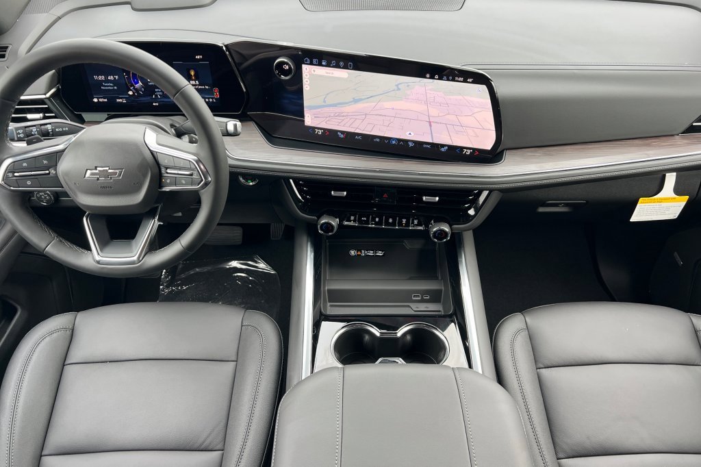 New 2026 Chevrolet Suburban Z71 image 10