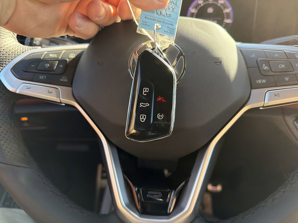 New 2026 Volkswagen Tiguan SEL R-Line image 29