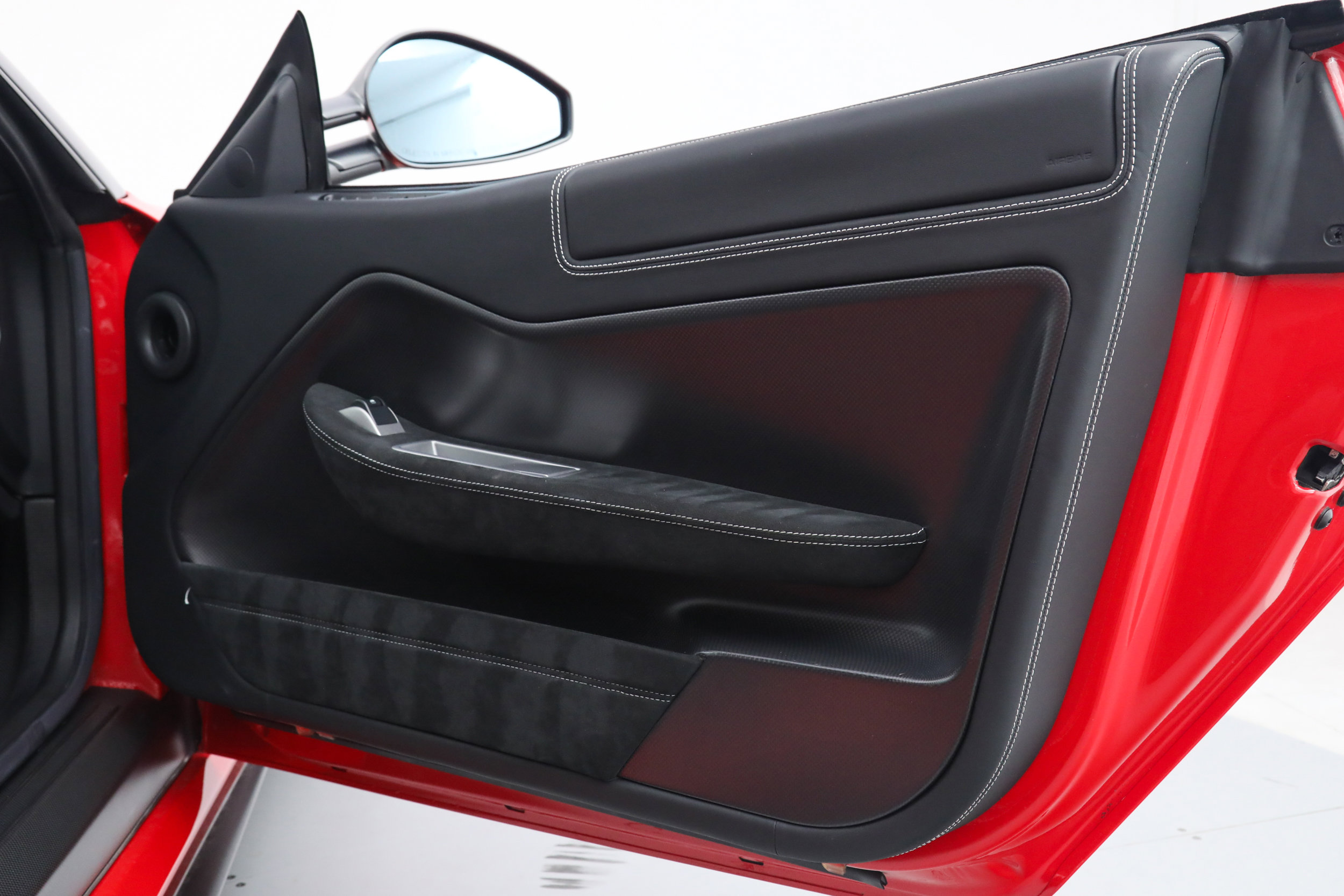Used 2011 Ferrari 599 GTO RWD image 19