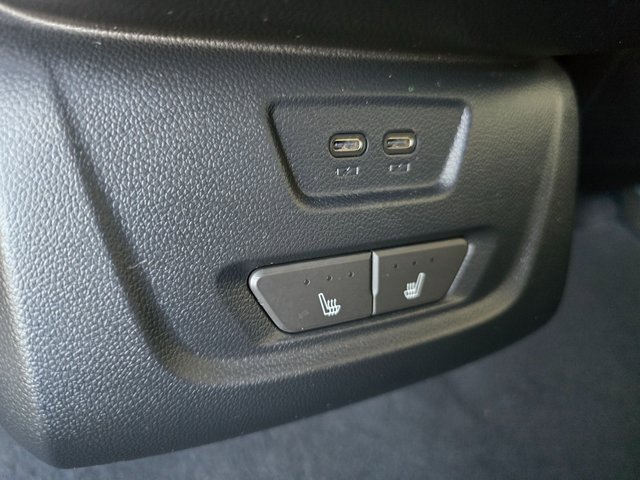 Used 2024 Chevrolet Blazer EV RS image 33