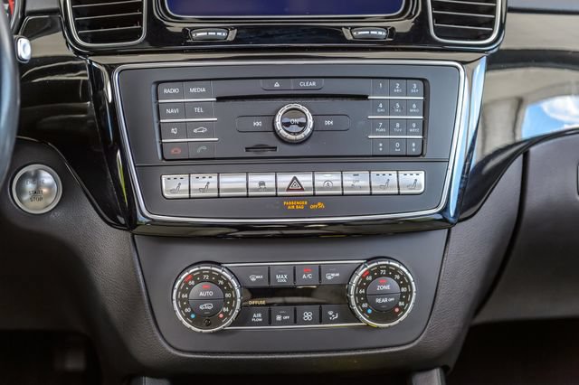 Used 2018 Mercedes-Benz GLS 550 4MATIC image 36
