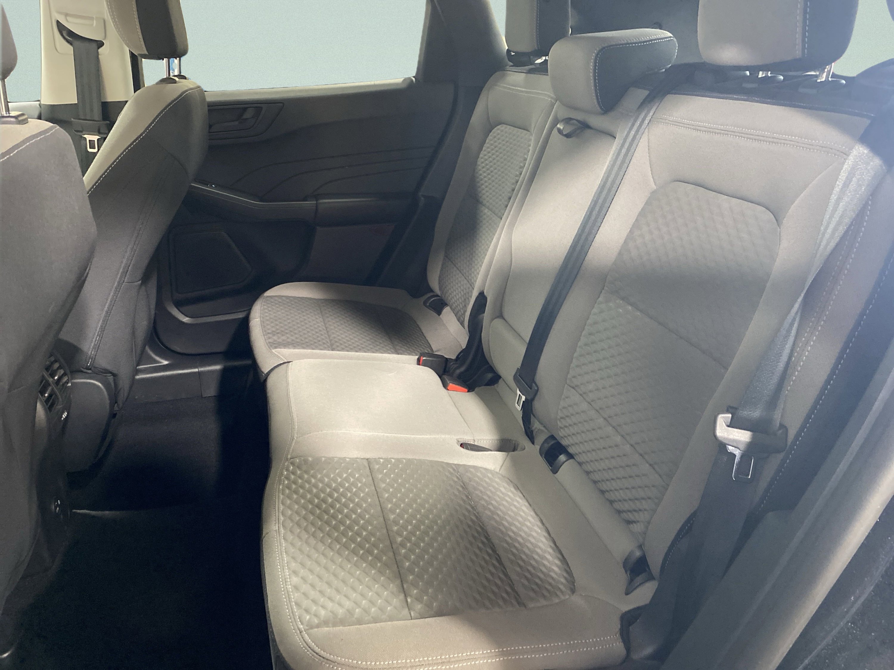 Used 2022 Ford Escape SE w/ Convenience Package image 30