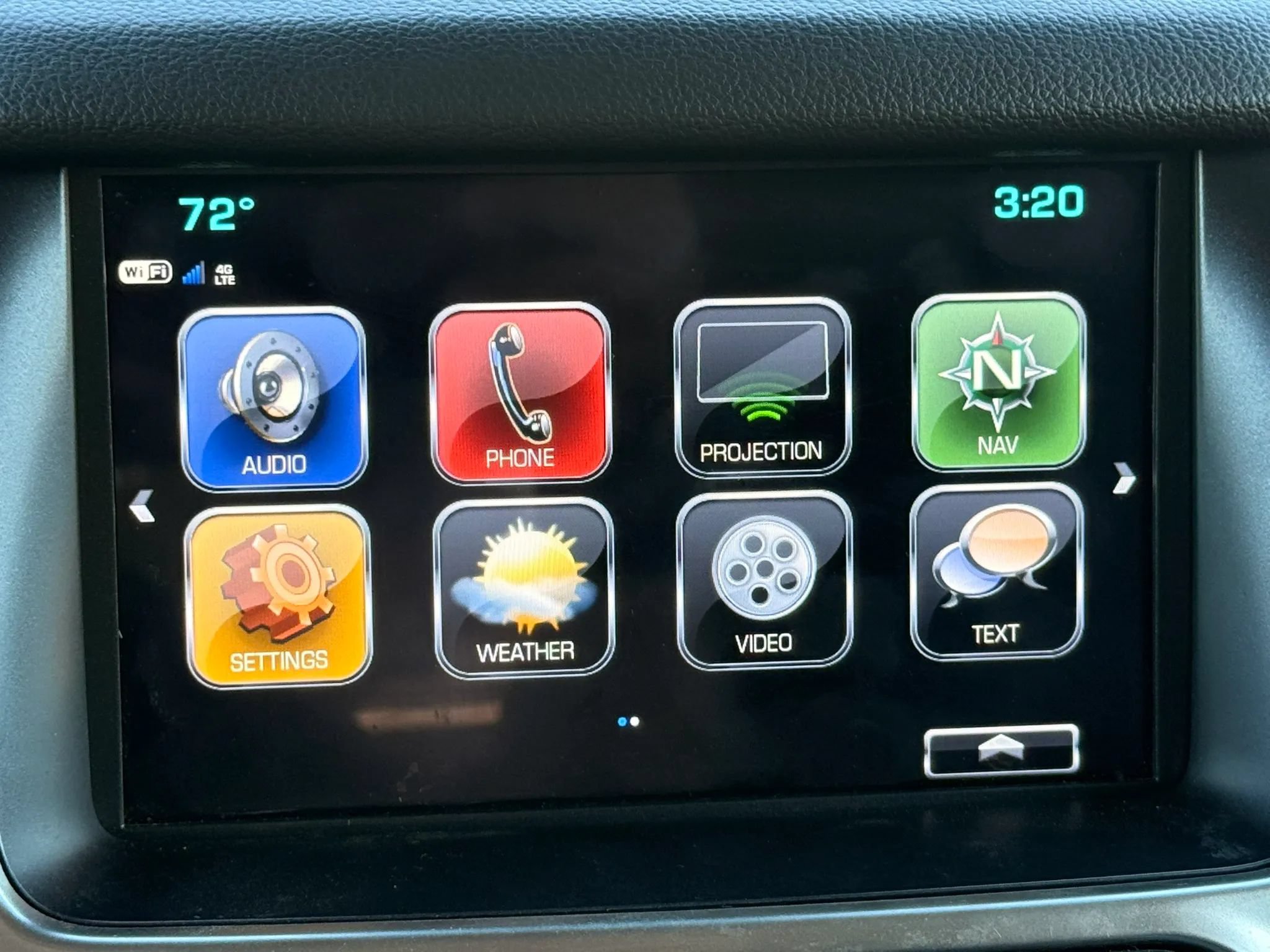 Used 2020 Chevrolet Suburban LT AWD/4WD image 33