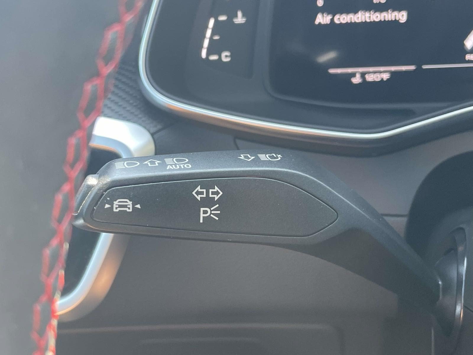 Certified 2023 Audi S6 Premium Plus AWD/4WD image 22