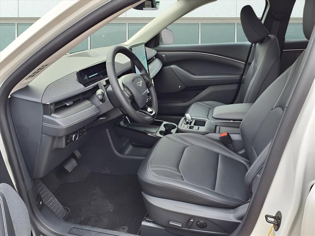 New 2025 Ford Mustang Mach-E Premium image 26