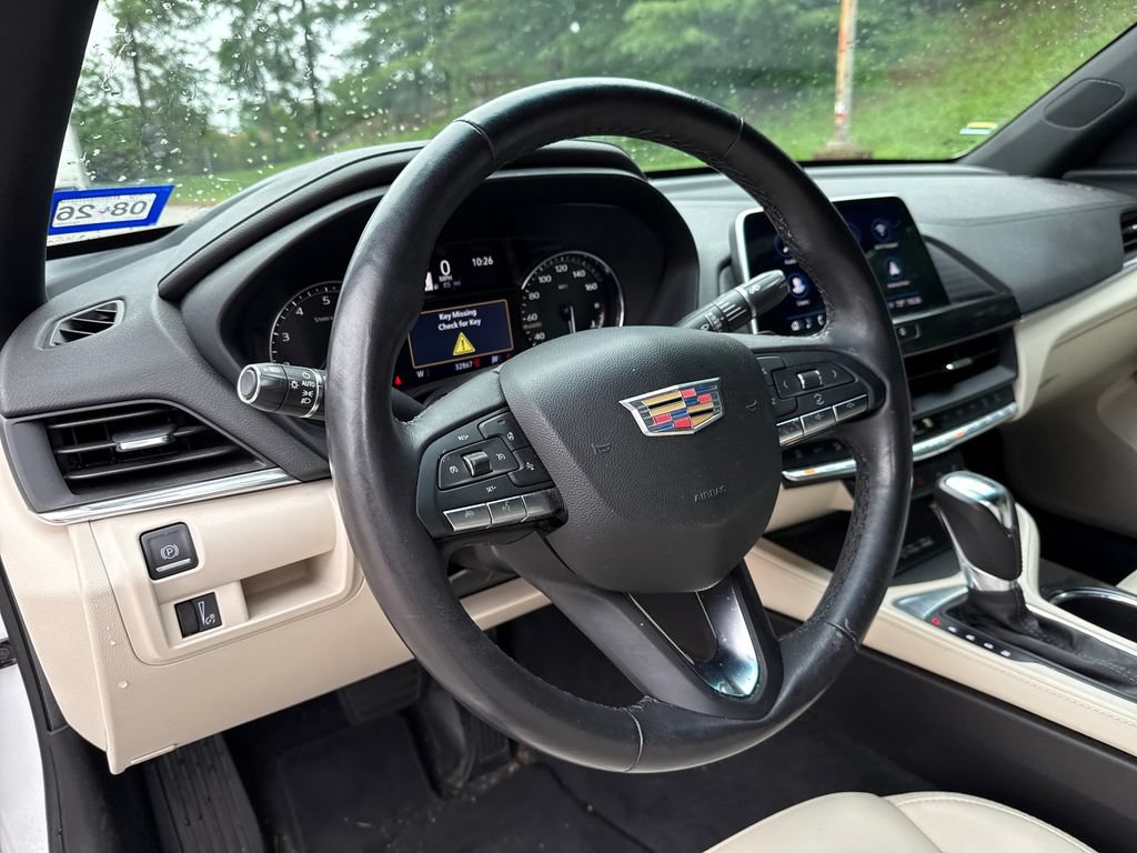 Used 2022 Cadillac CT4 Luxury w/ Sun And Sound Package RWD image 16