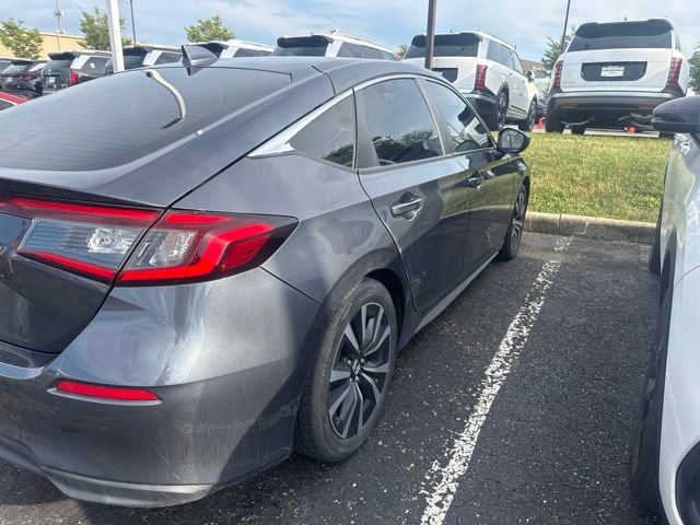 Used 2024 Honda Civic EX-L image 17