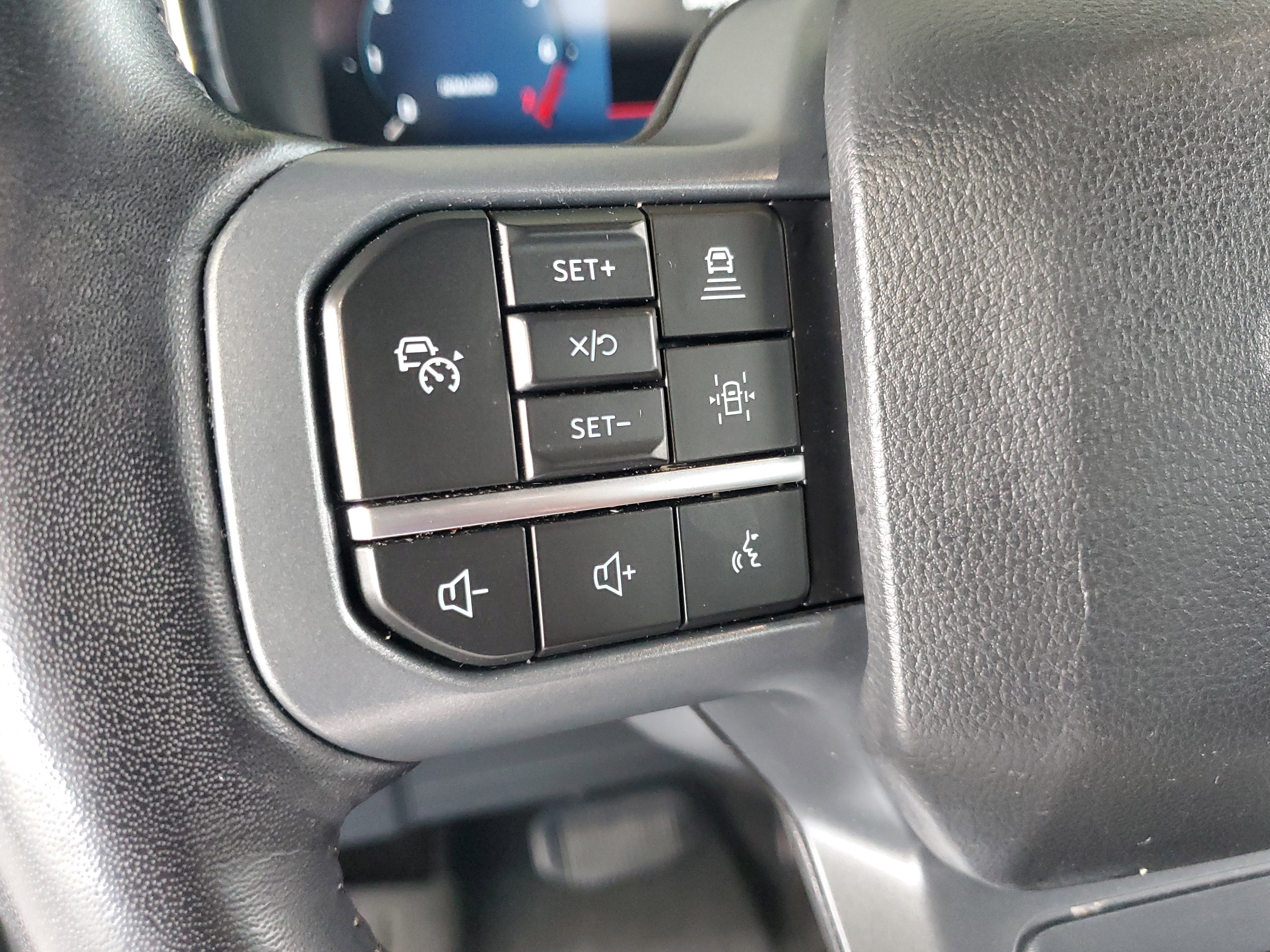 Used 2024 Ford F150 Lariat w/ Bed Utility Package AWD/4WD image 24