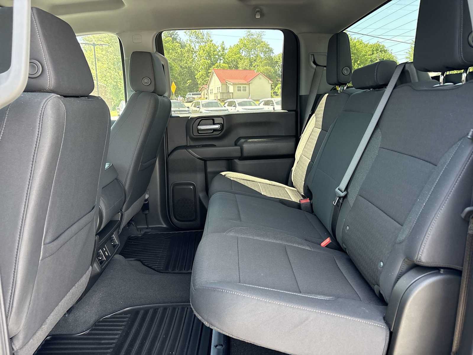 New 2026 Chevrolet Silverado 2500 Custom w/ Custom Value Package AWD/4WD image 23