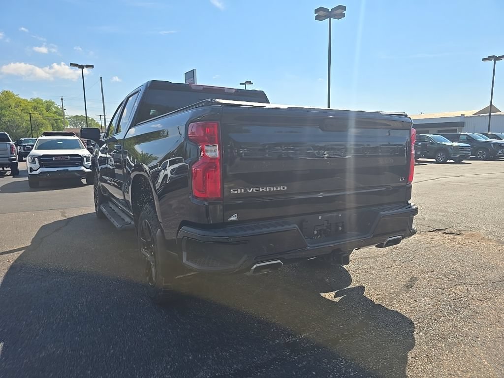 Used 2024 Chevrolet Silverado 1500 LT Trail Boss w/ Convenience Package II AWD/4WD image 8