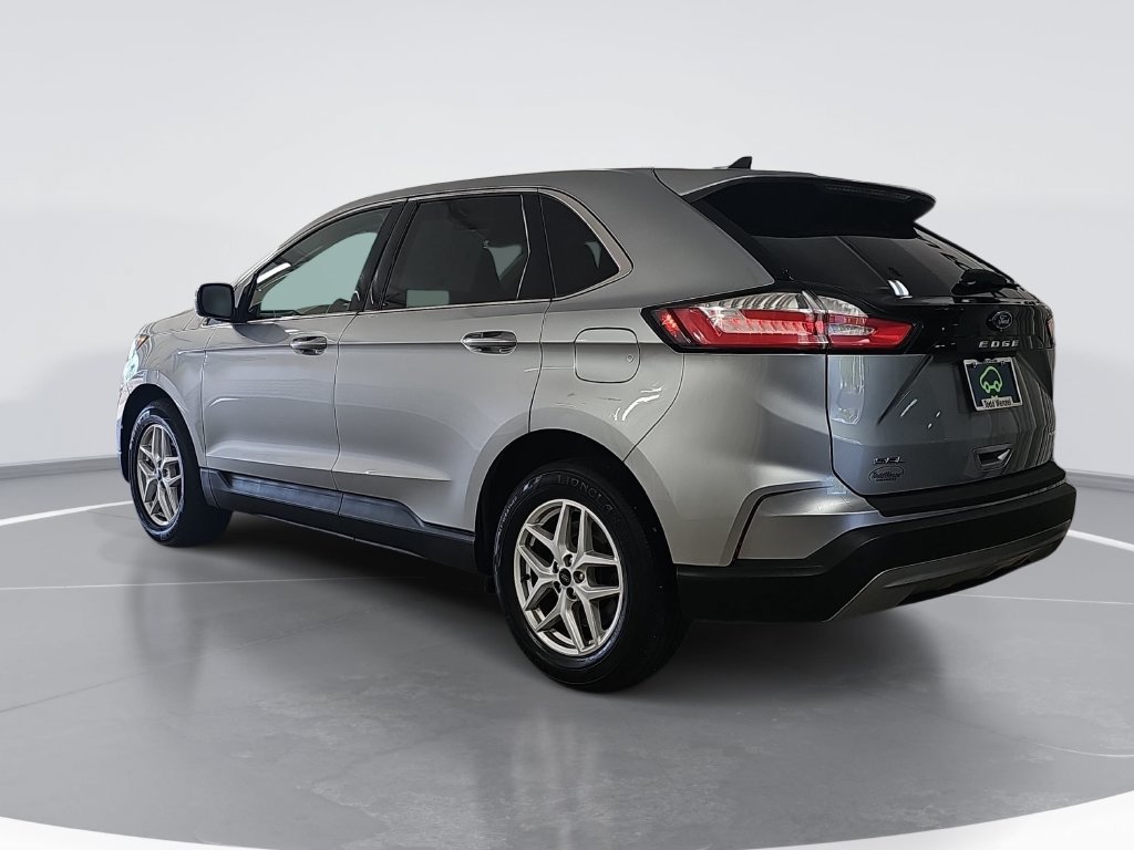 Used 2023 Ford Edge SEL AWD/4WD image 6