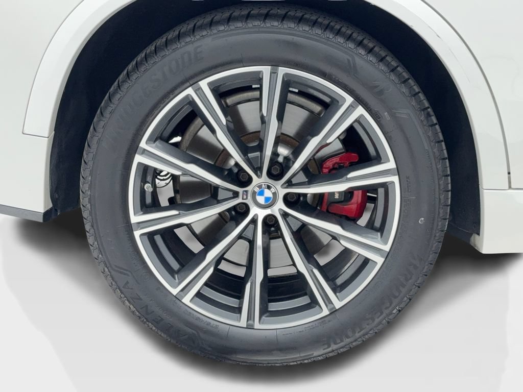 Used 2022 BMW X5 M50i w/ Dynamic Handling Package AWD/4WD image 51