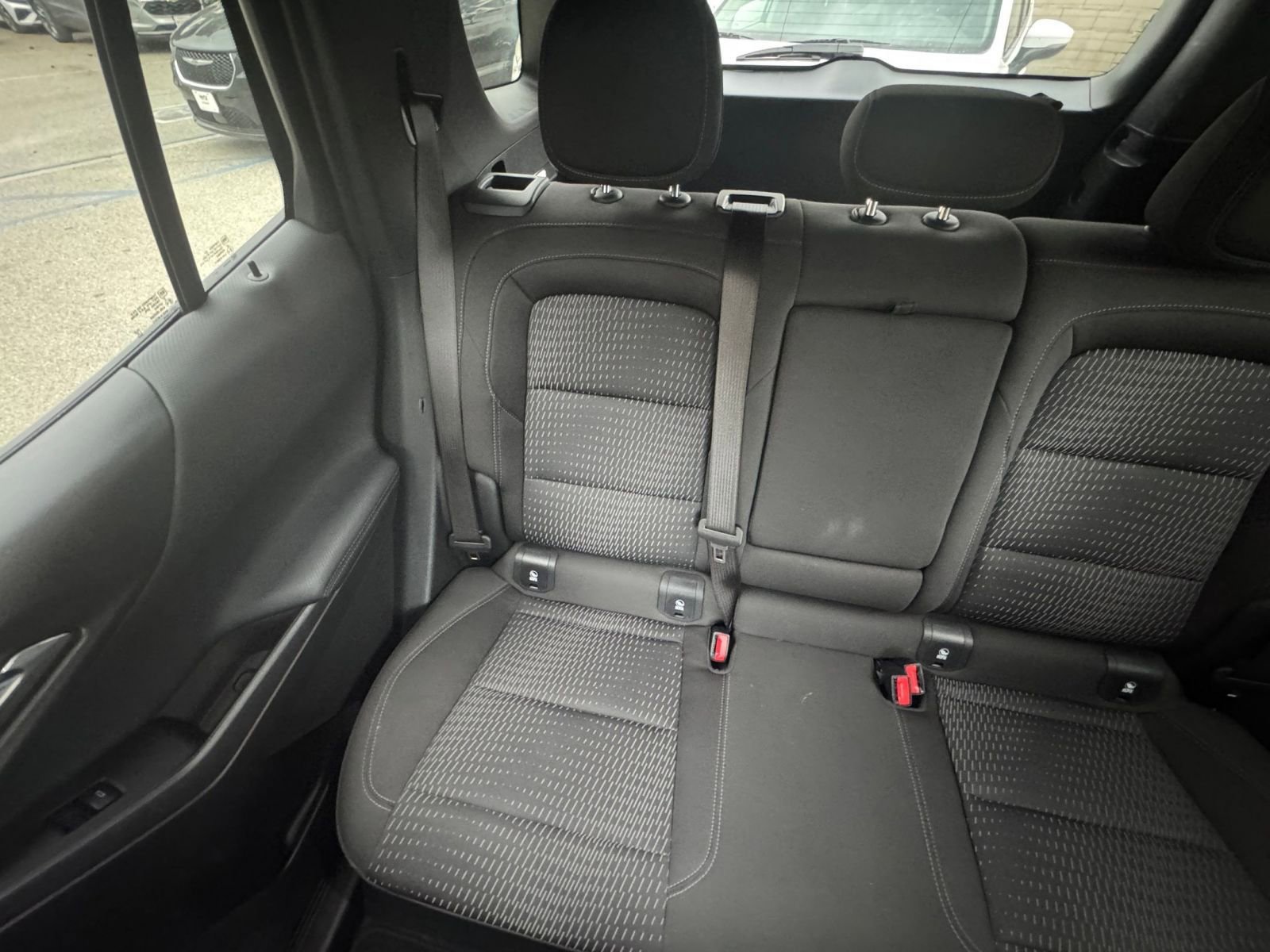 Used 2025 Chevrolet Equinox LT image 38