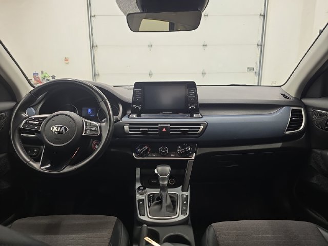 Used 2021 Kia Seltos S AWD/4WD image 13