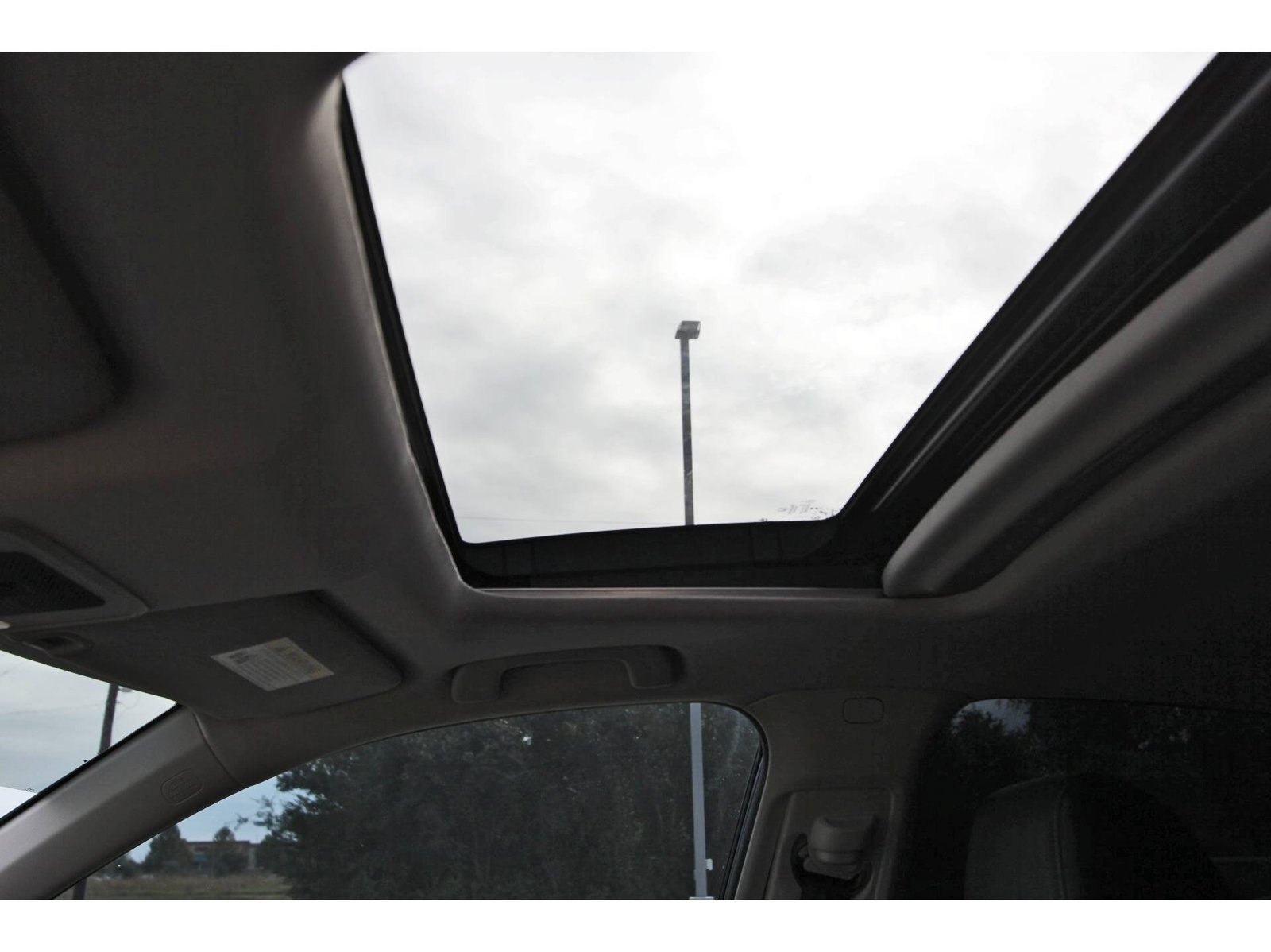 Used 2024 Honda Civic EX-L image 30