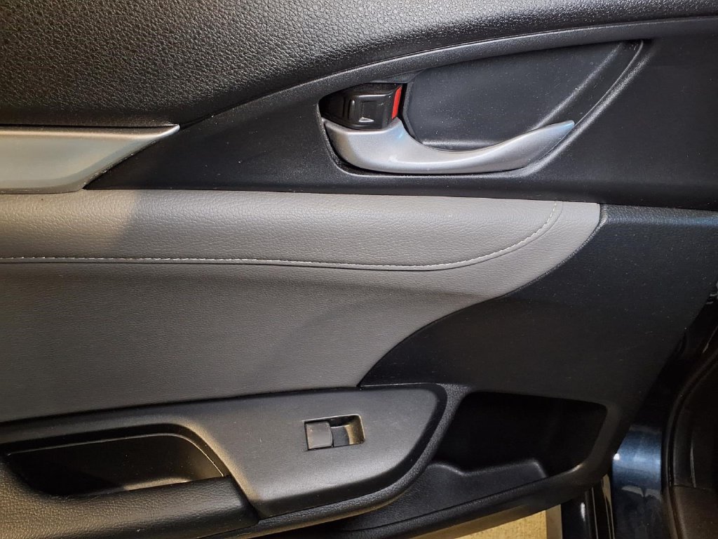 Used 2017 Honda Civic EX-L image 21