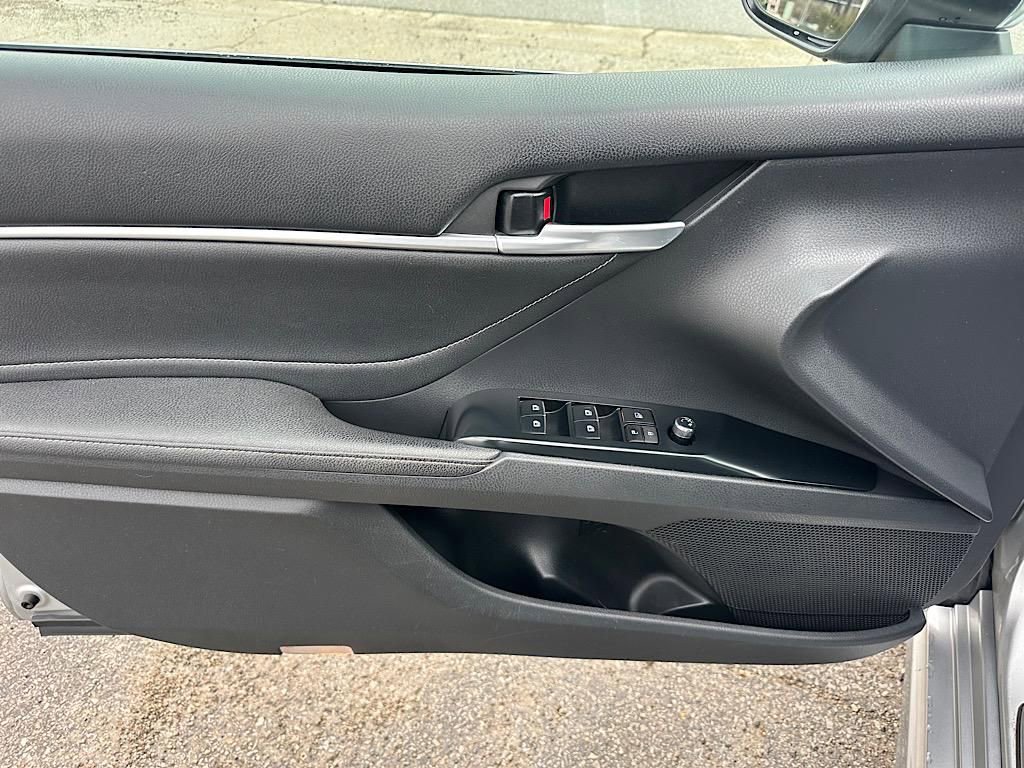 Used 2018 Toyota Camry XSE w/ Protection Package (Q2) image 19