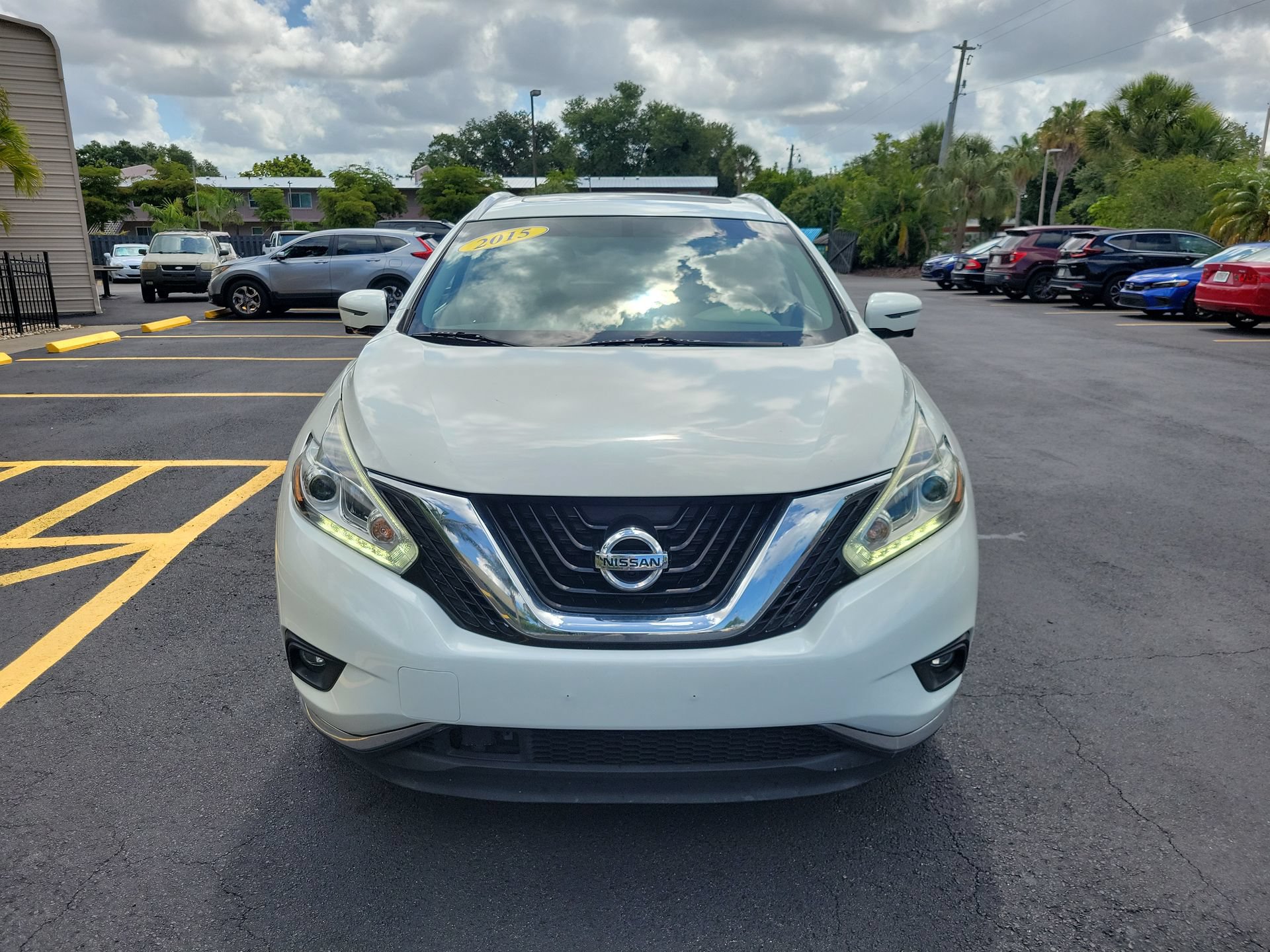 Used 2015 Nissan Murano Platinum w/ Platinum Technology Package FWD image 4
