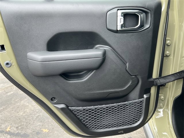 New 2025 Jeep Wrangler Willys image 33