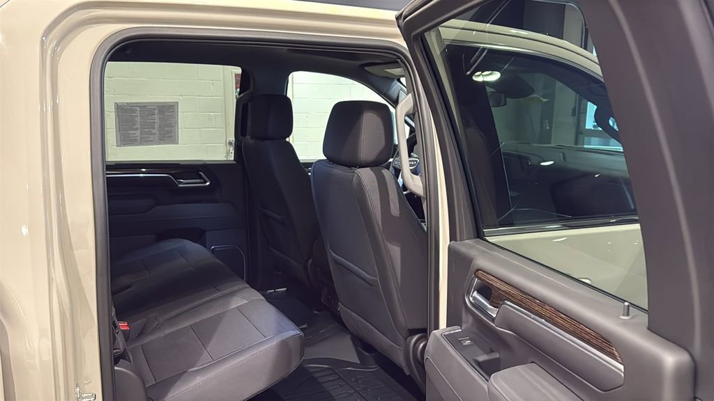 Used 2026 GMC Sierra 3500 SLE w/ SLE Value Package image 14