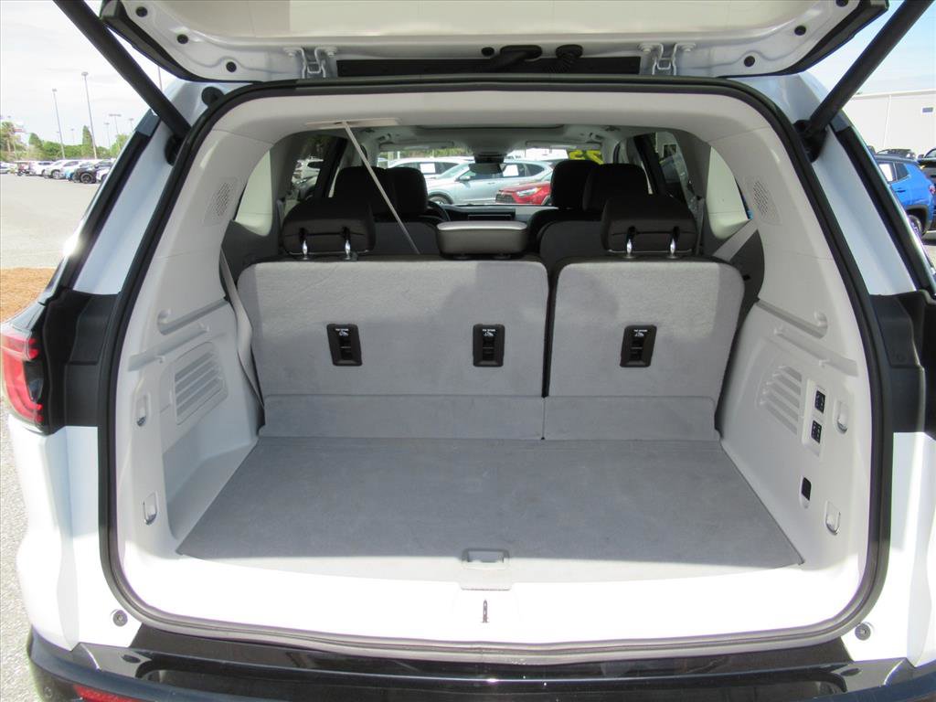 Used 2025 GMC Acadia Denali w/ Super Cruise Package image 34