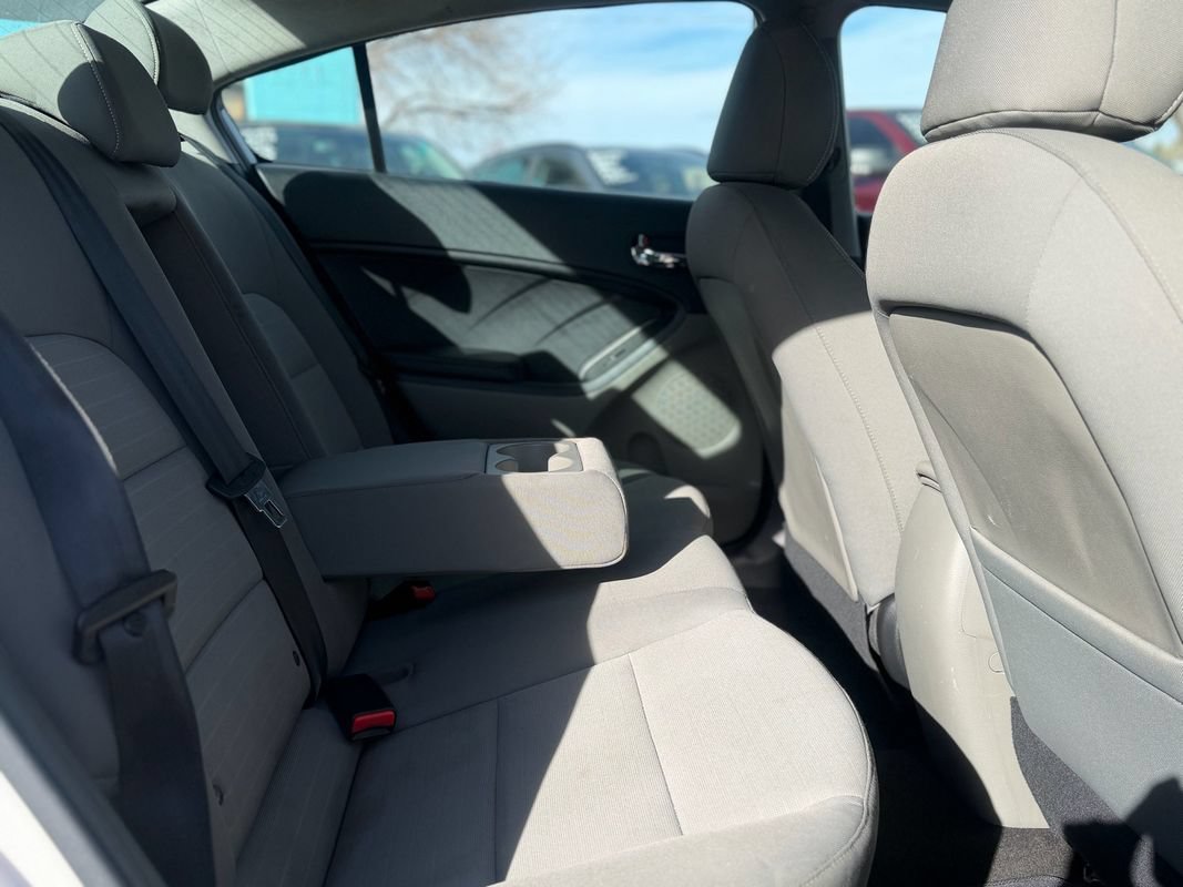 Used 2016 Kia Forte EX FWD image 6