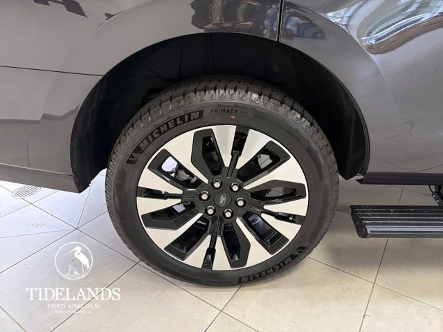 New 2025 Ford Expedition Platinum w/ Platinum Ultimate Package image 33