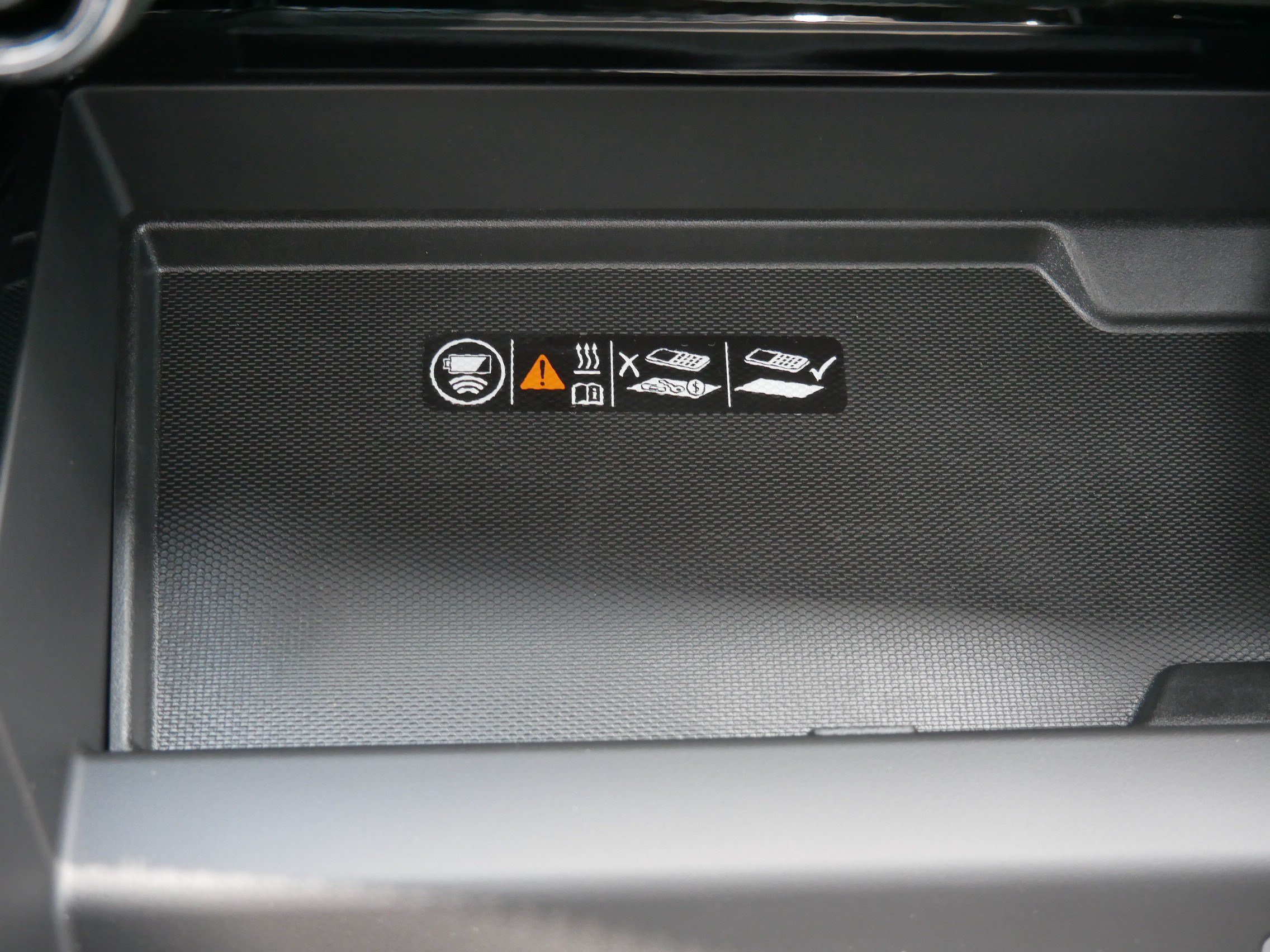 New 2026 Chevrolet Tahoe High Country AWD/4WD image 10
