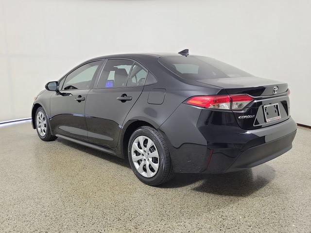 Used 2023 Toyota Corolla LE FWD image 7