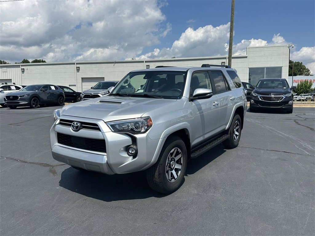 Used 2024 Toyota 4Runner TRD Off-Road Premium image 3