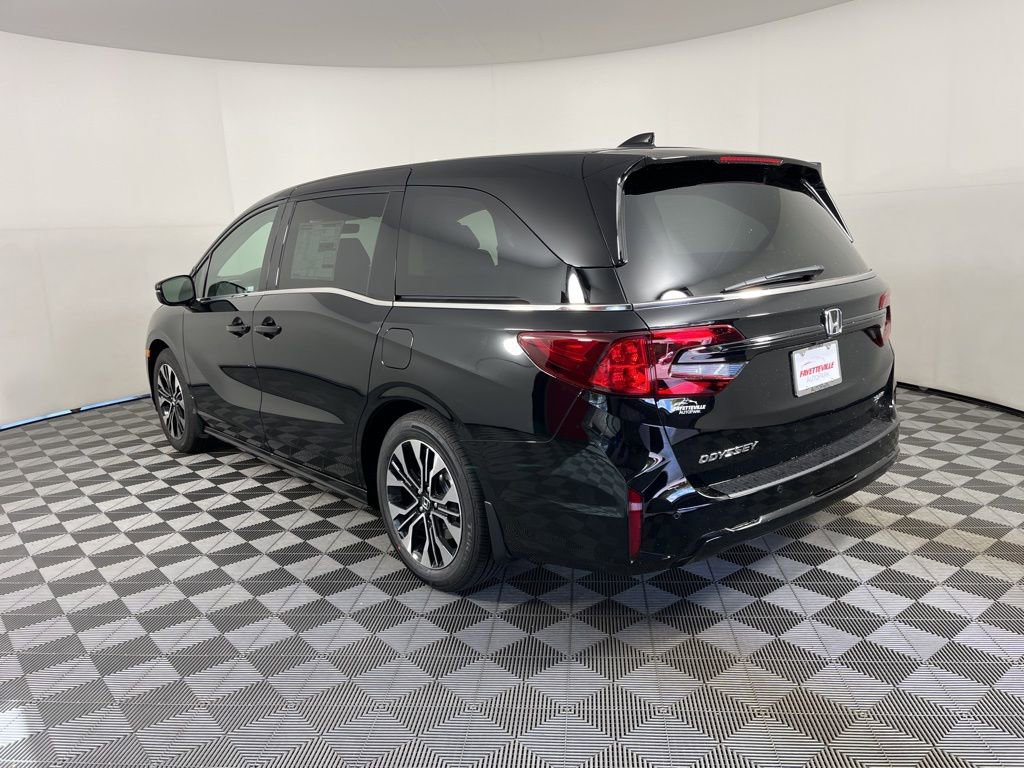 New 2026 Honda Odyssey Elite image 3