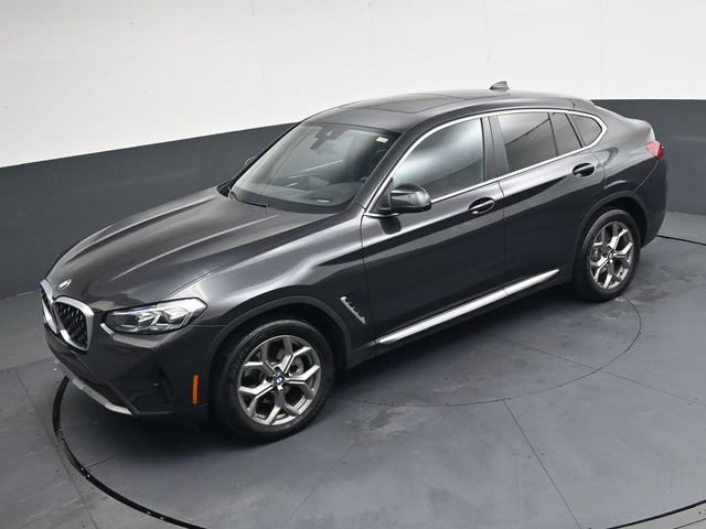 Used 2025 BMW X4 xDrive30i AWD/4WD image 27