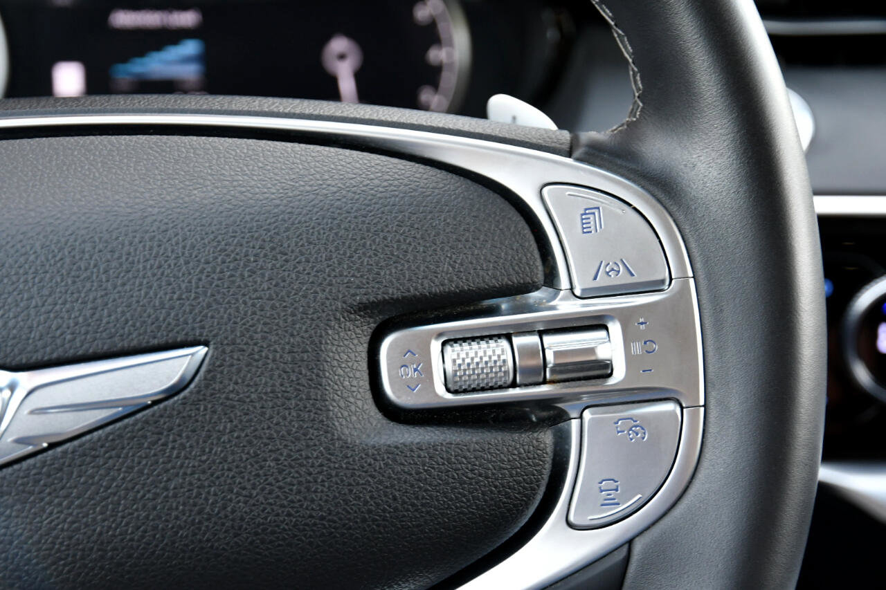 Used 2025 Genesis GV70 2.5T image 10